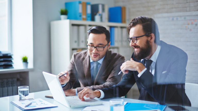 What does and HR consultant actually do
