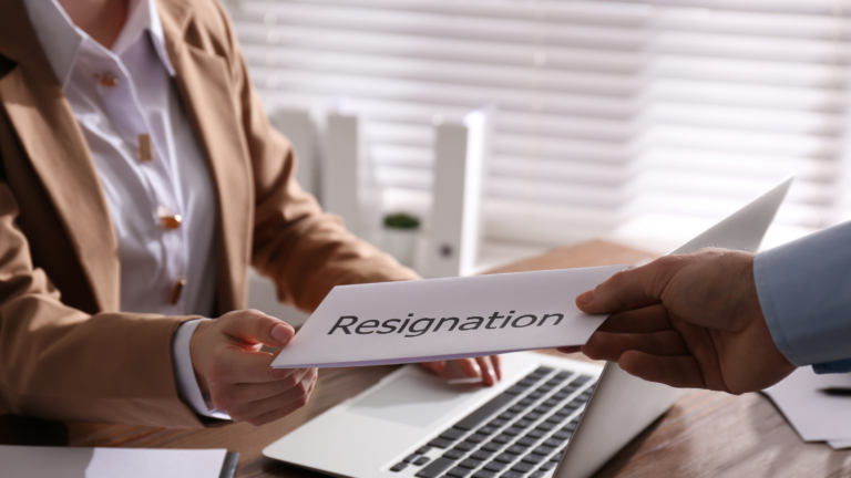 Can I Require an At Will Employee to Give Two Weeks’ Notice?